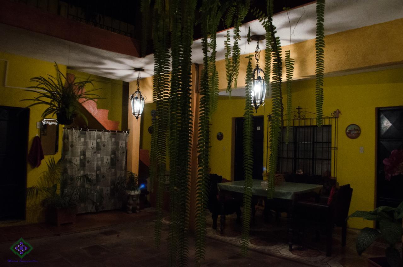 Maison Bougainvillea Hostel