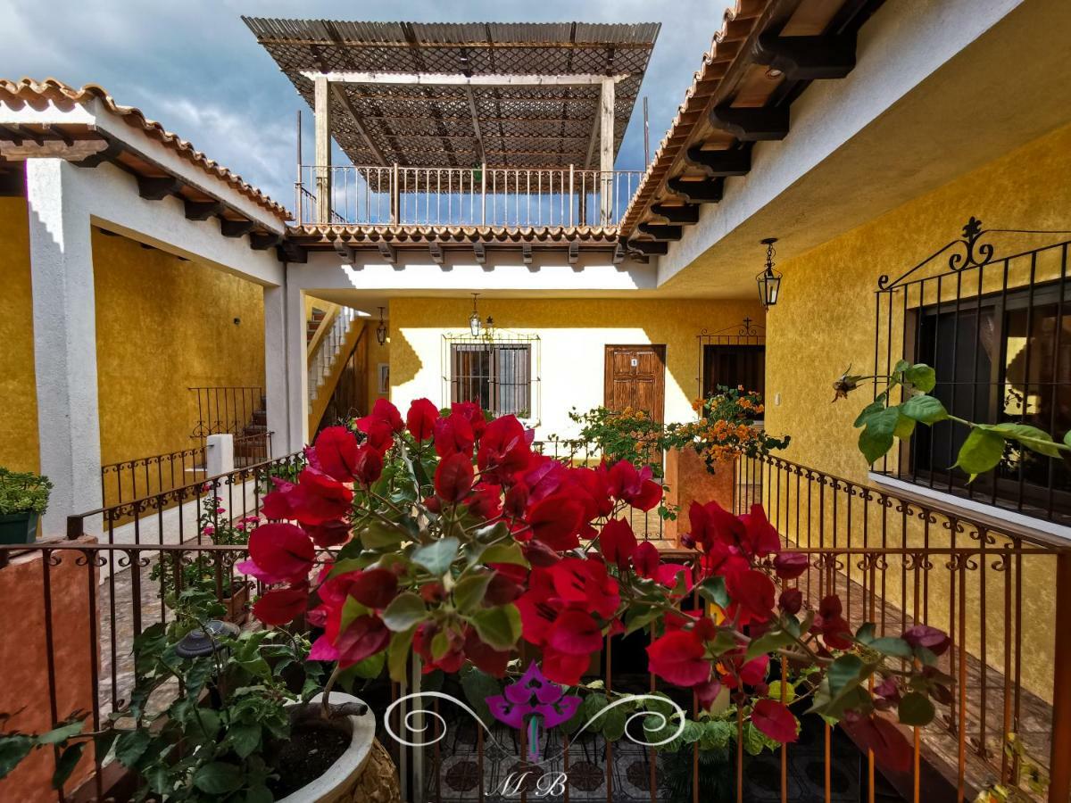 Hostel Maison Bougainvillea Antigua