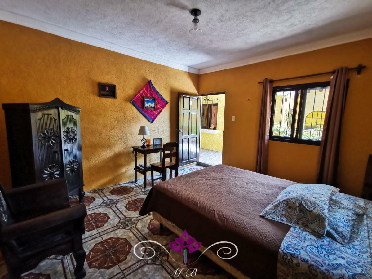 Maison Bougainvillea Hostal *